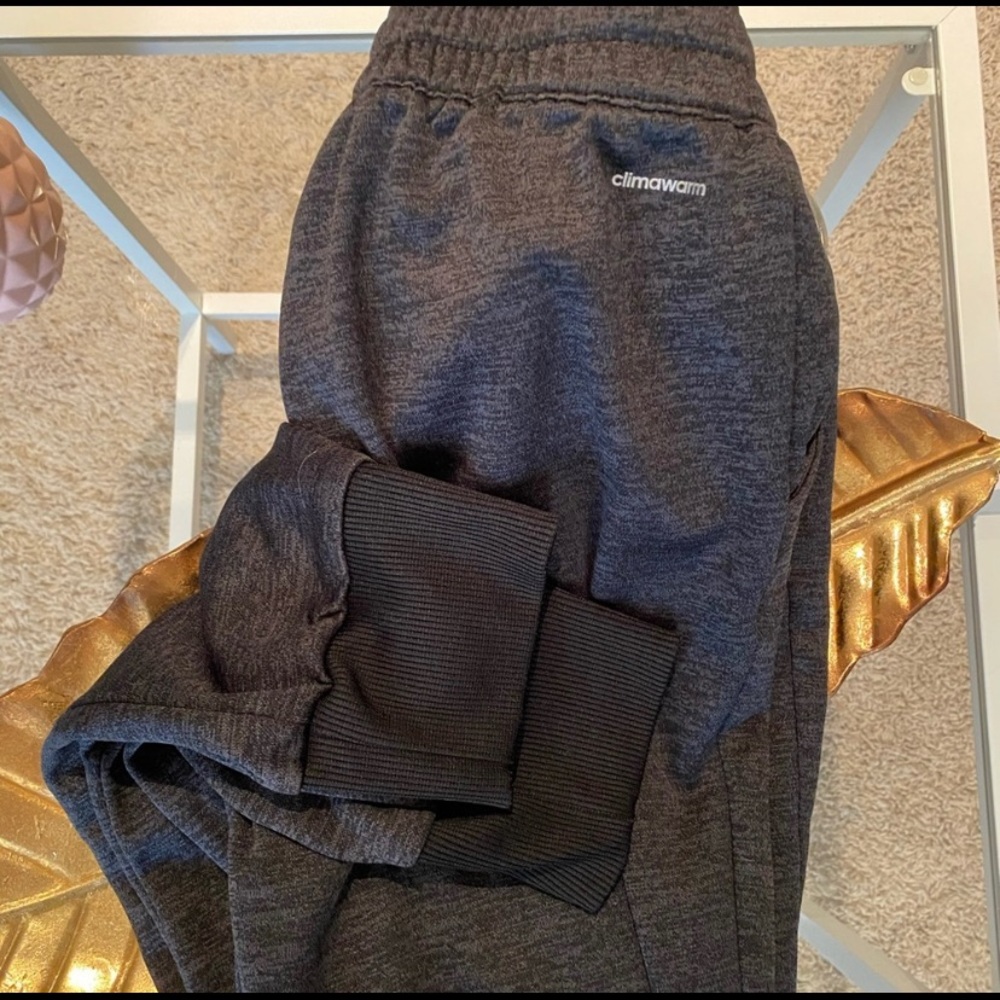 EUC- Adidas Climawarm Jogger Sweatpants